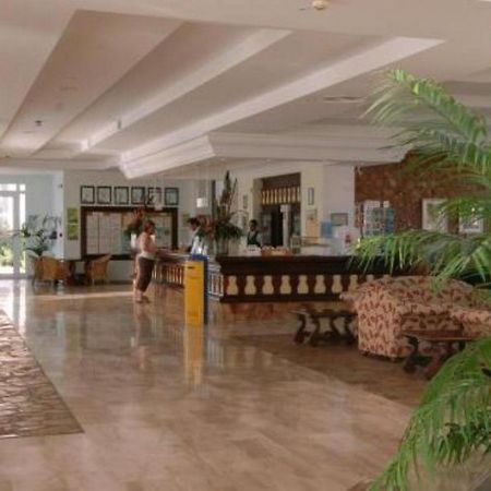 卡拉米洛 Protur Monte Safari酒店 外观 照片
